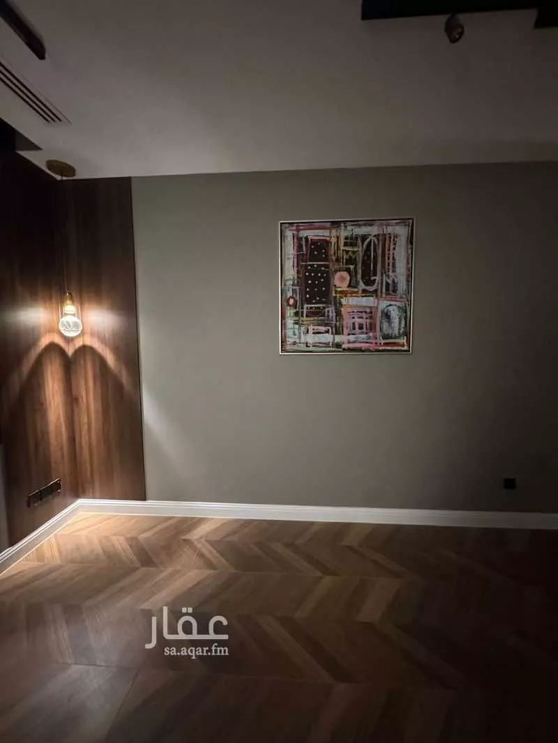 شقة 4 غرف في الحمرا 19