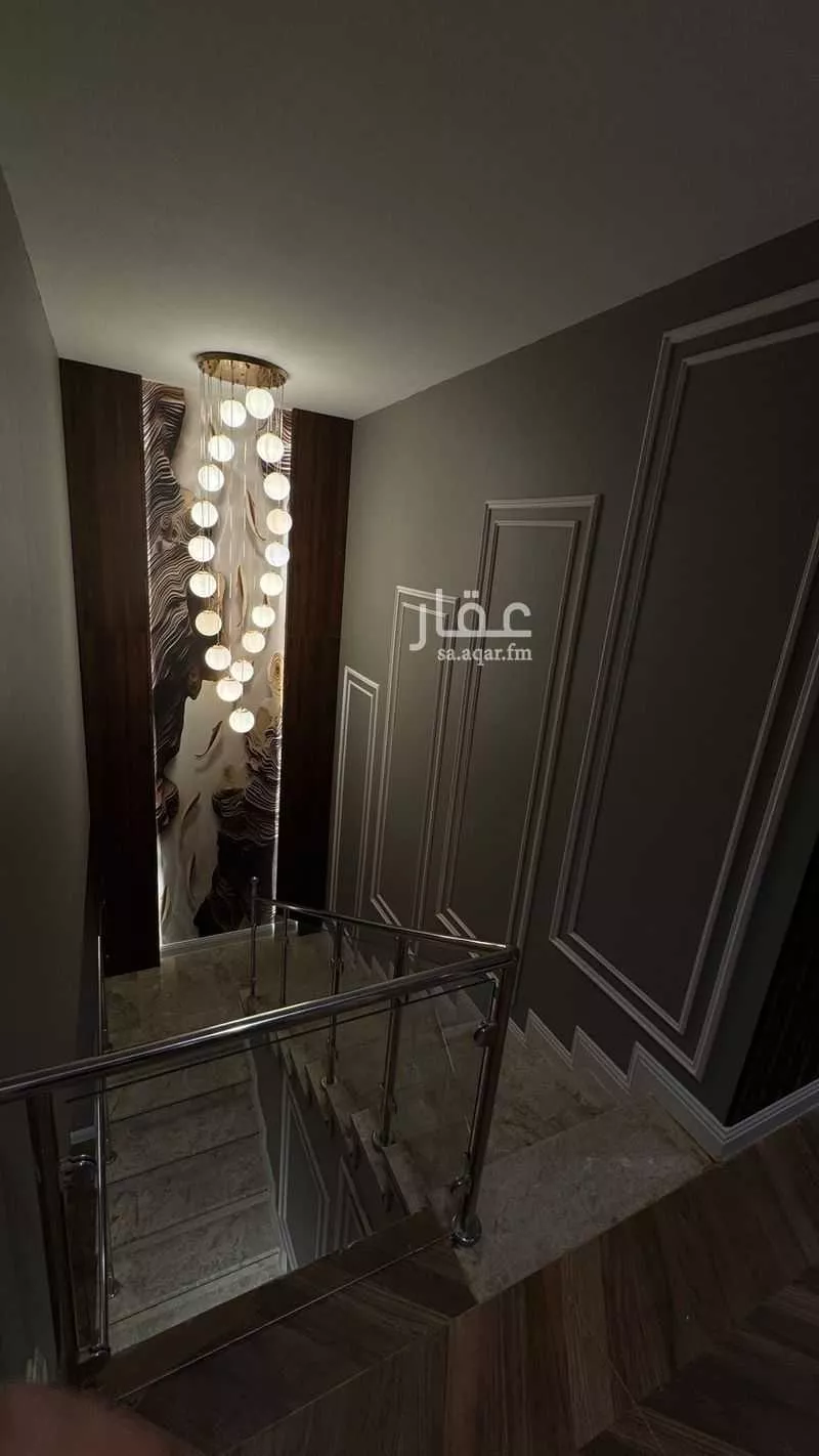 شقة 4 غرف في الحمرا 9