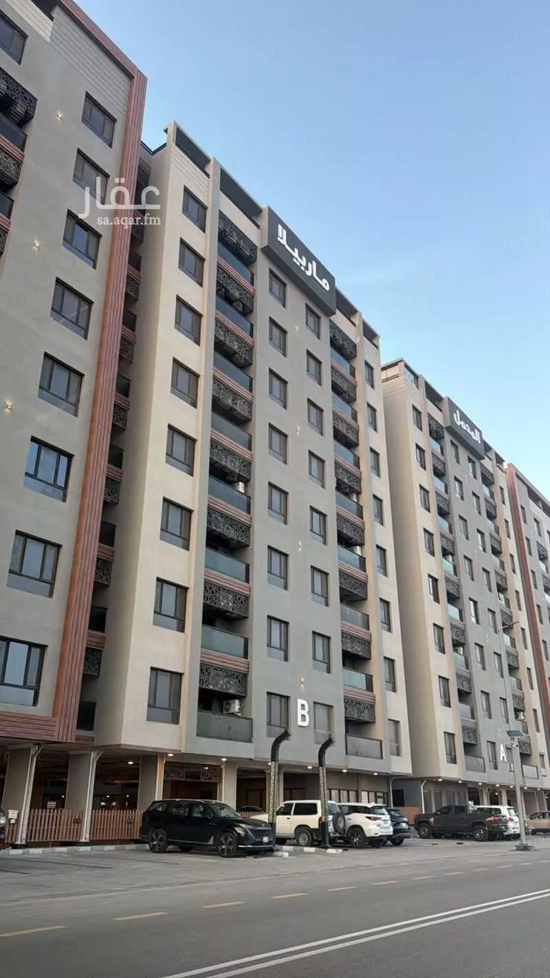 4 bedroom apartment in Al Hamra 5