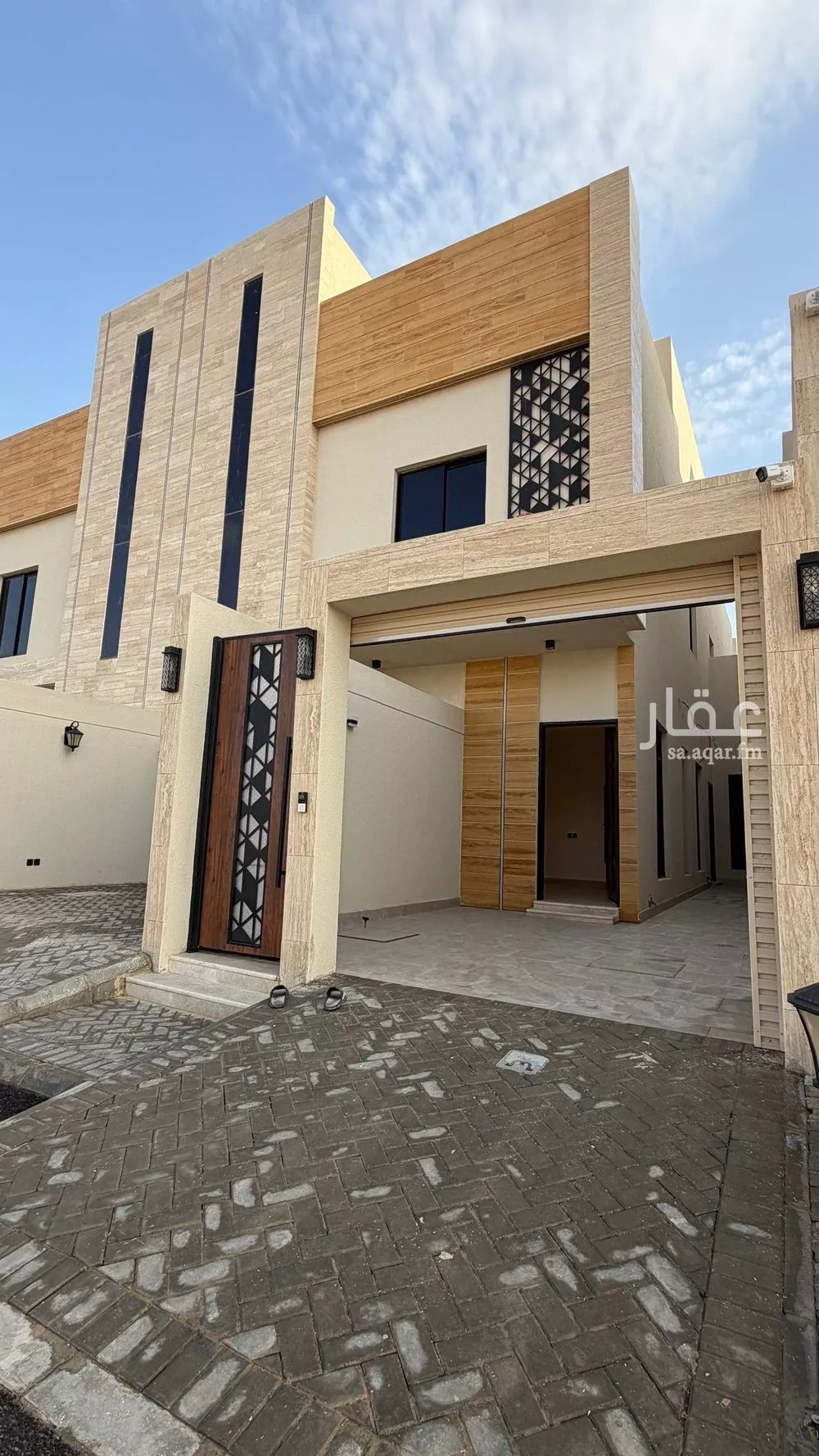 4 bedroom floor in Ash Sharq 11