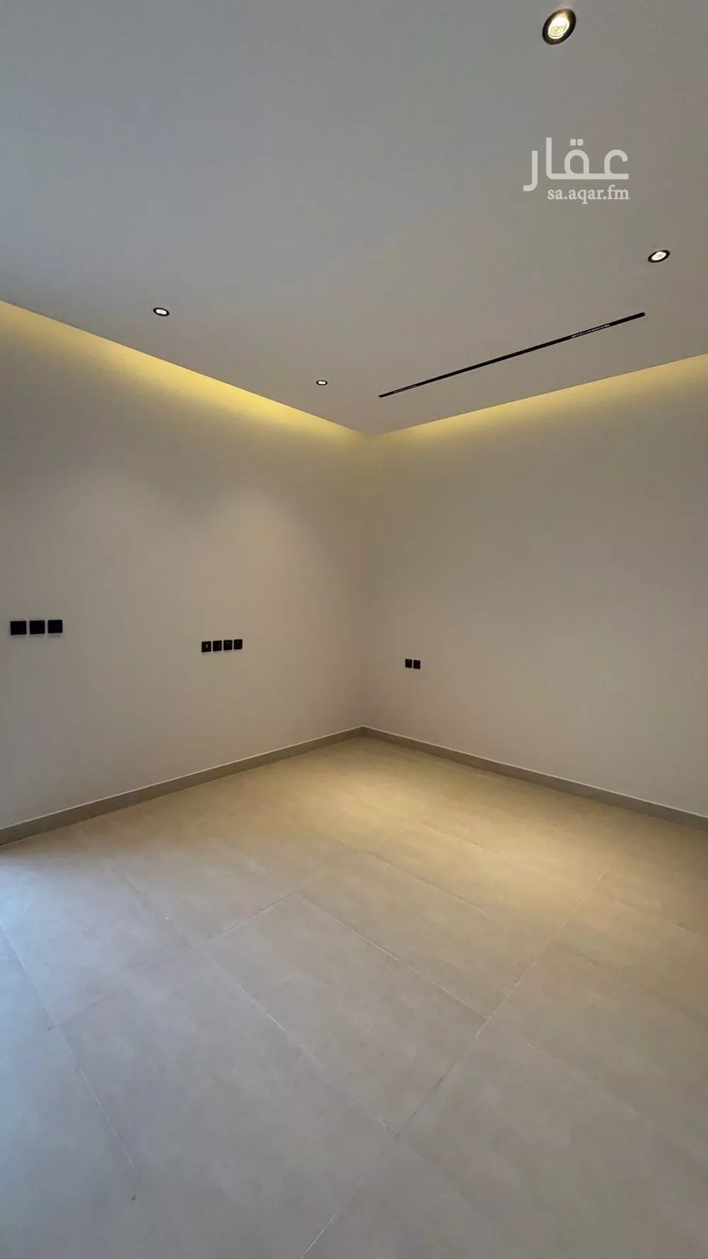 4 bedroom floor in Ash Sharq 21