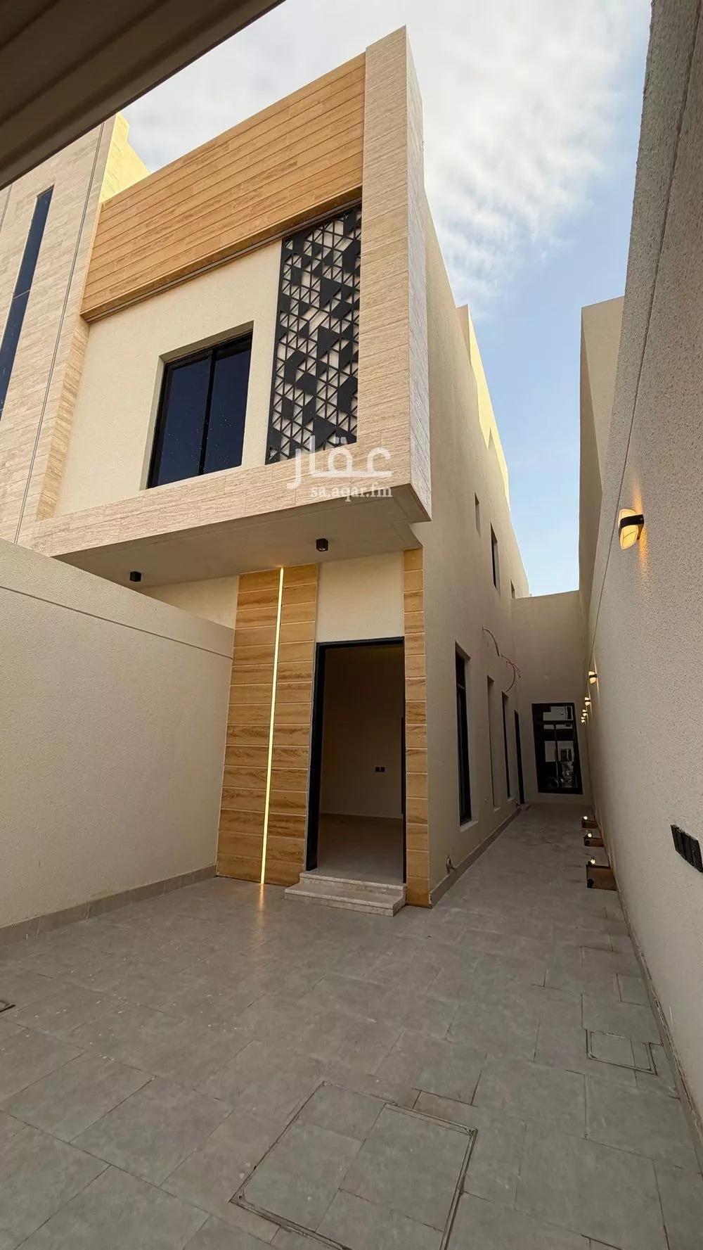 4 bedroom floor in Ash Sharq 24