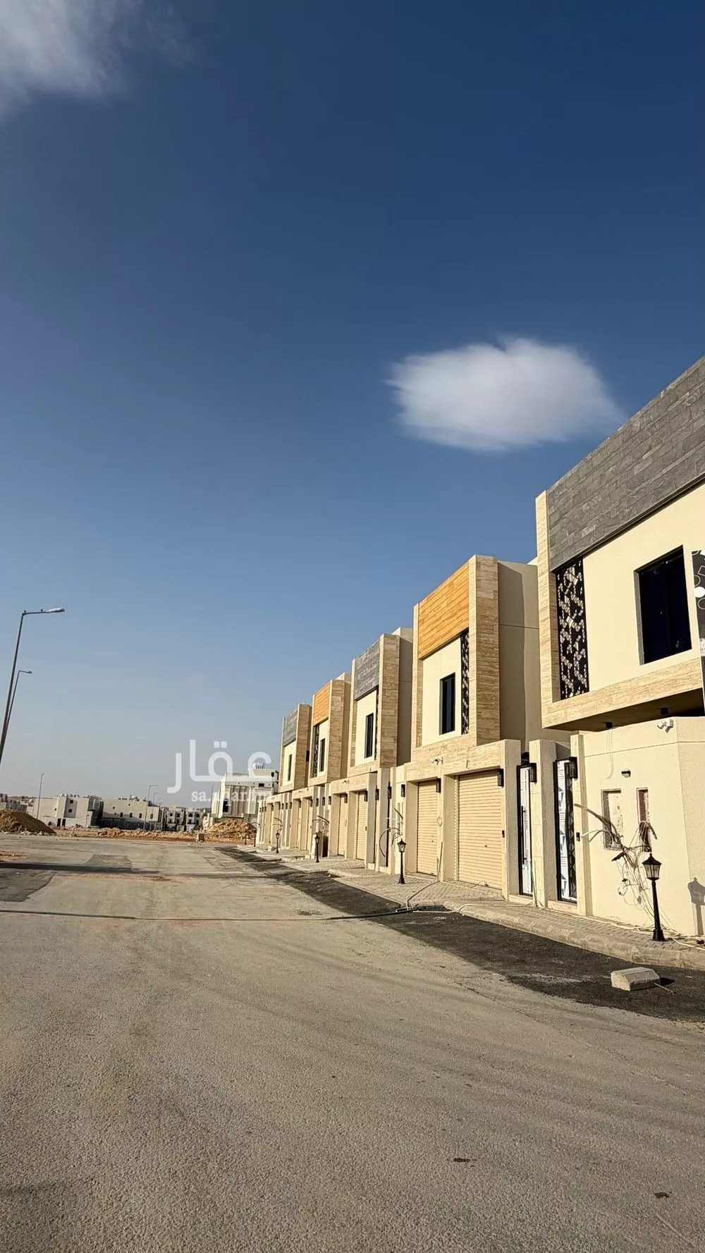 4 bedroom floor in Ash Sharq 6
