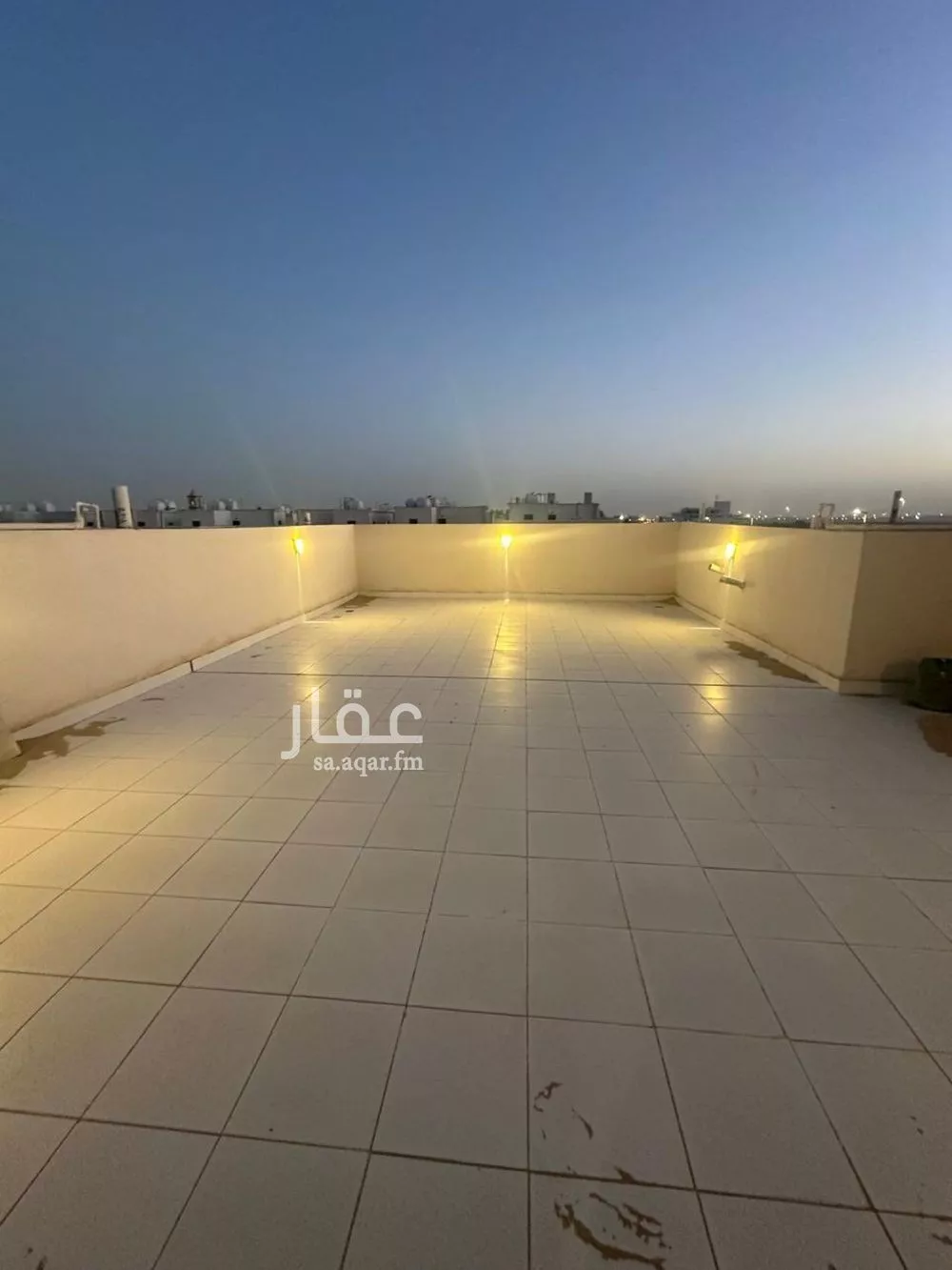 فيلا 8 غرف في الفرسان 5