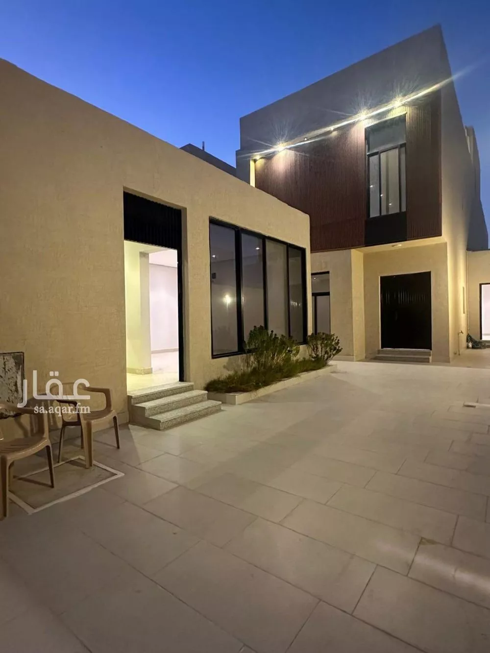 فيلا 8 غرف في الفرسان 6