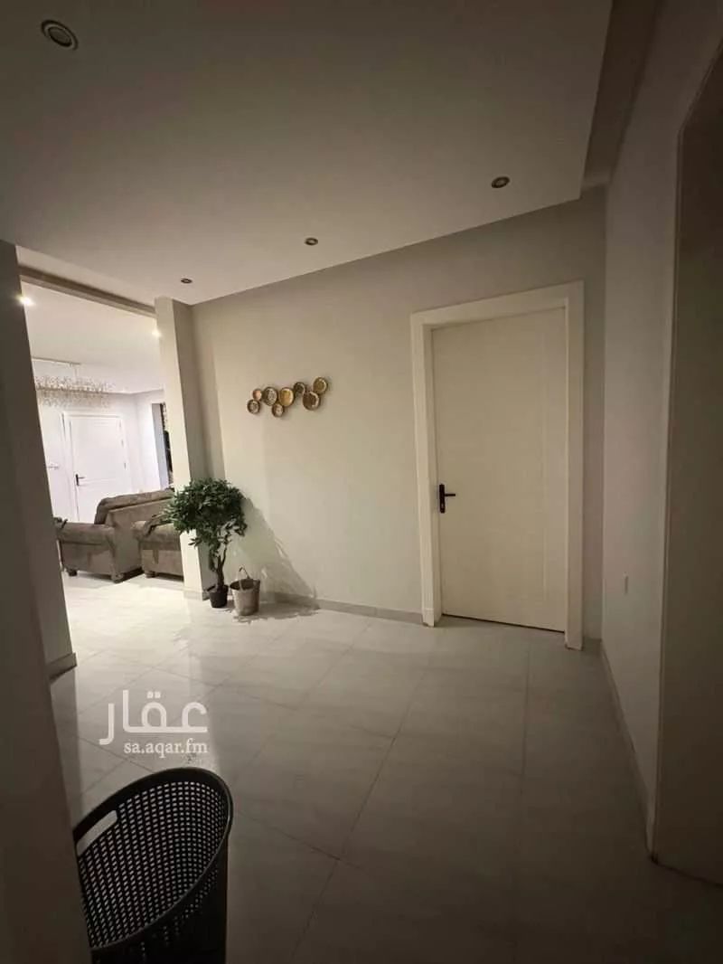 3 bedroom floor in Al Nuzhah 4