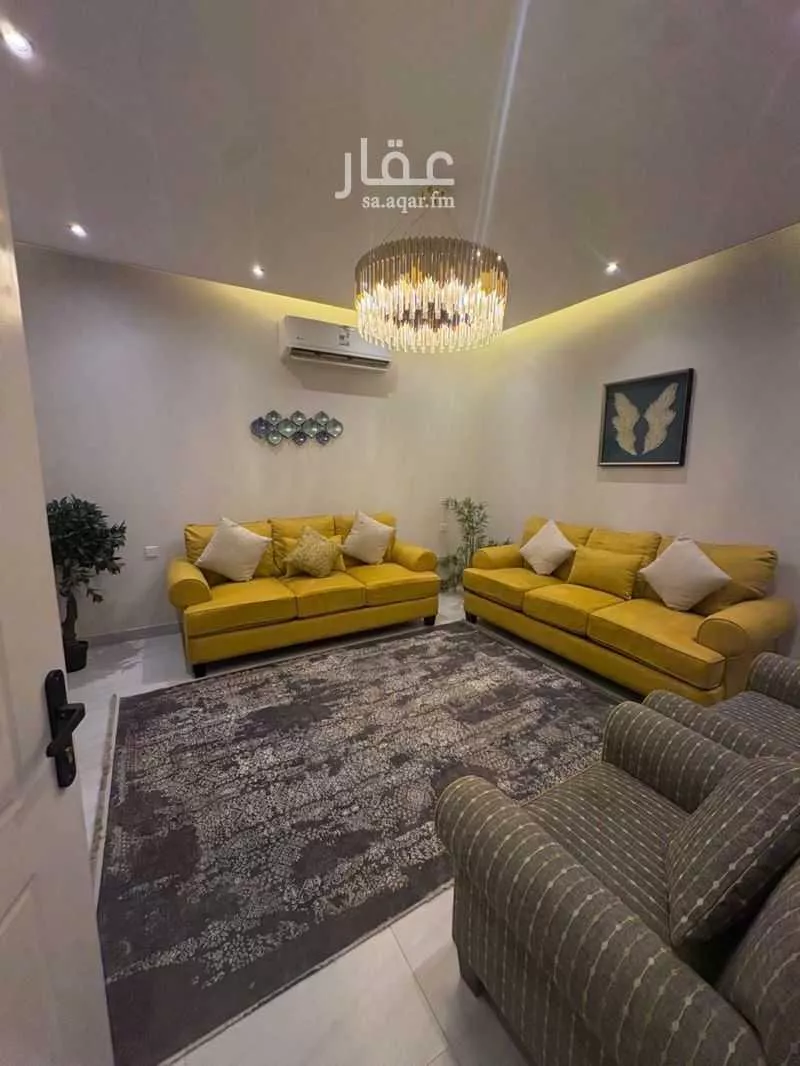 3 bedroom floor in Al Nuzhah 5