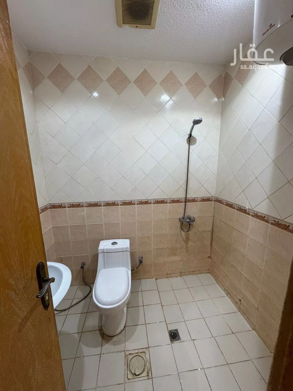 5 bedroom floor in Ishbiliyah 7