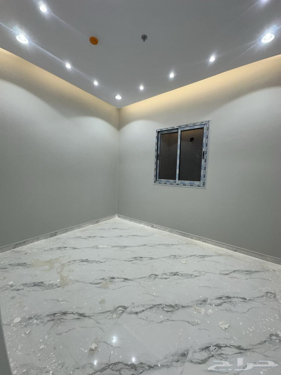 3 bedroom apartment in Al Bayan 2