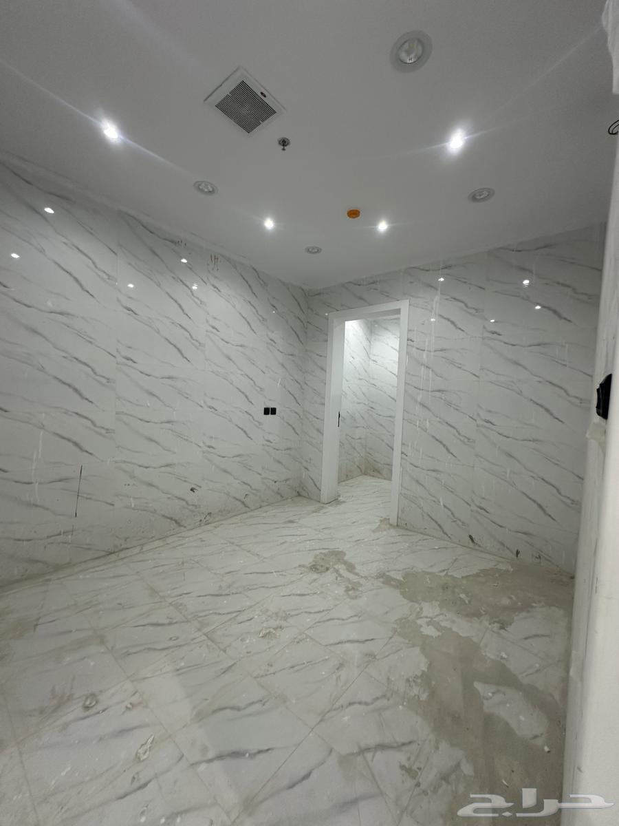 3 bedroom apartment in Al Bayan 7