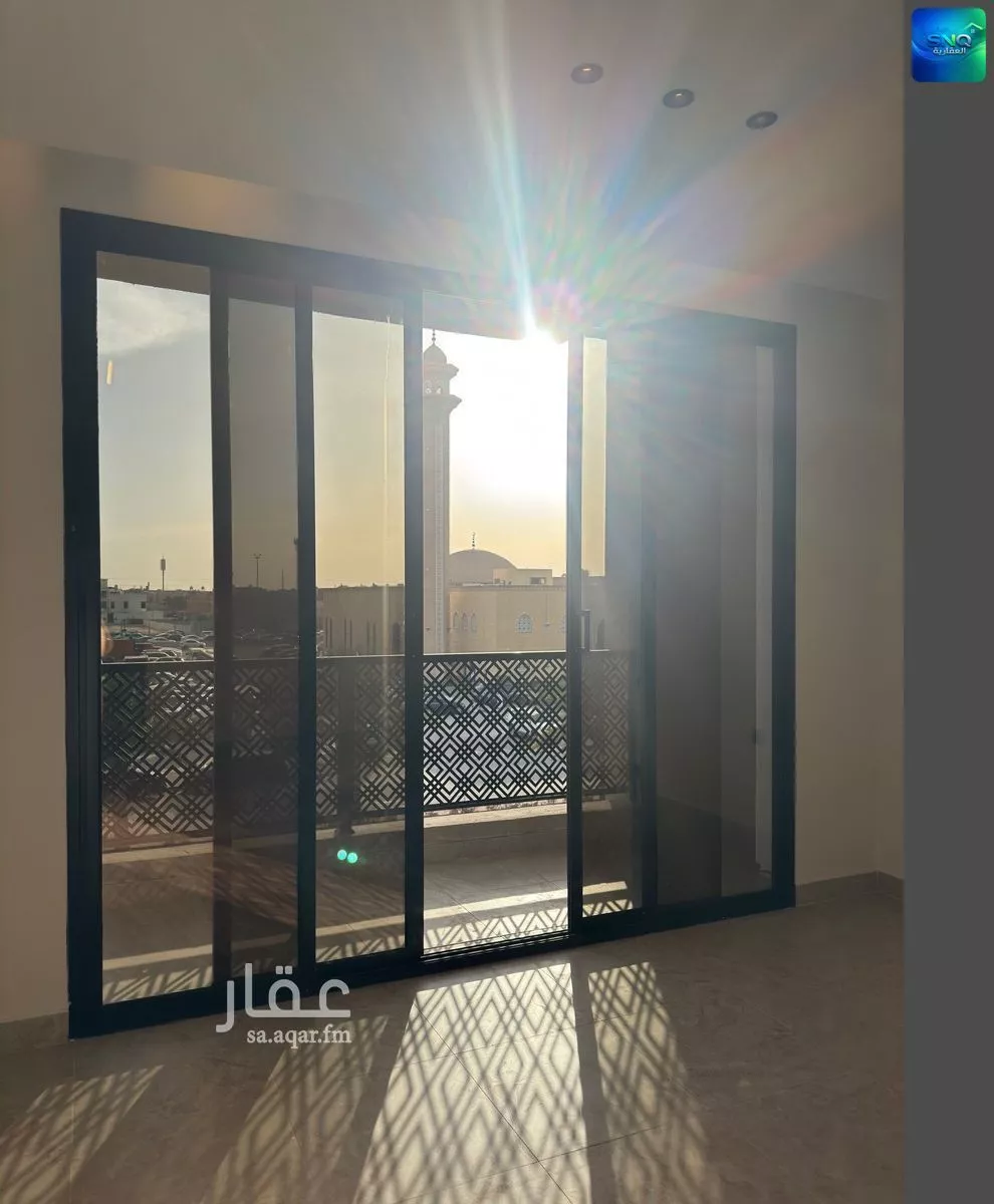 شقة 5 غرف في الروضة 19