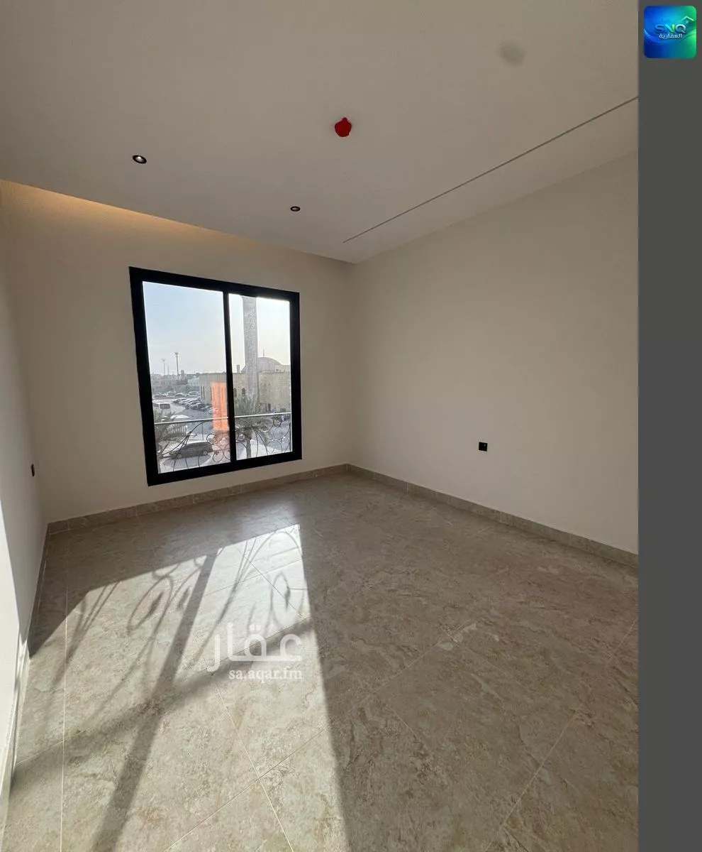 شقة 5 غرف في الروضة 25