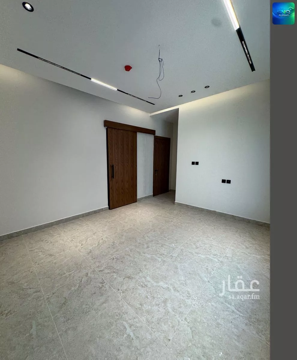 شقة 5 غرف في الروضة 9