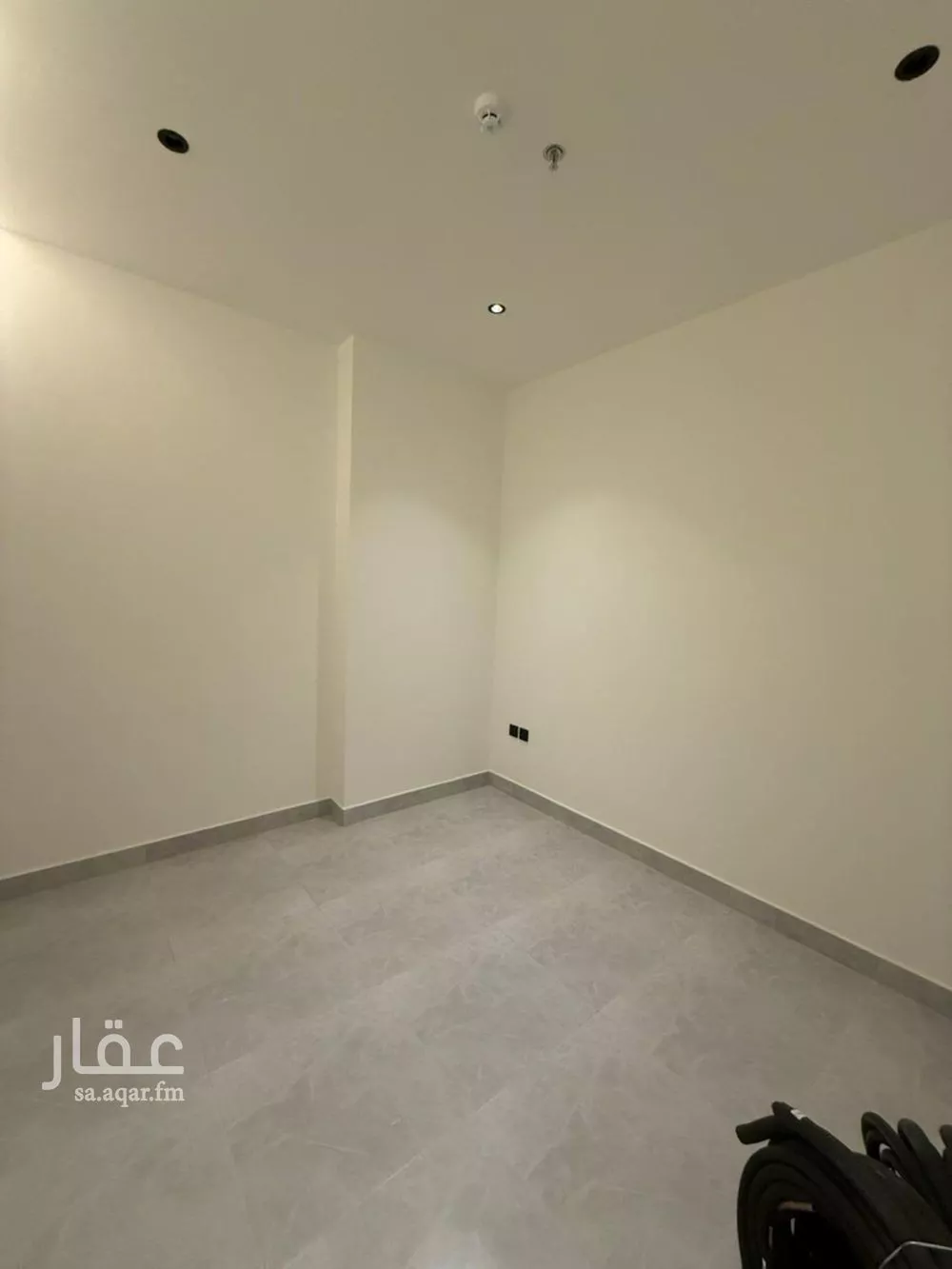 شقة 3 غرف في النرجس 19