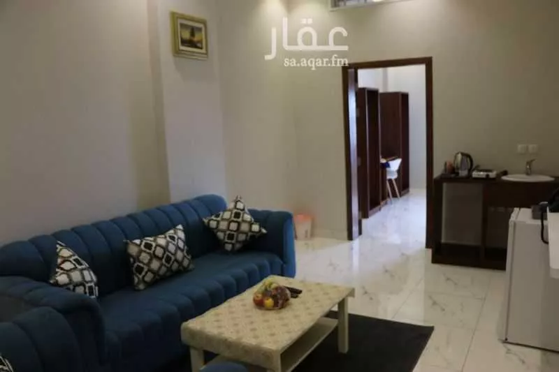 1750 sqm building in Al Nuzhah 16