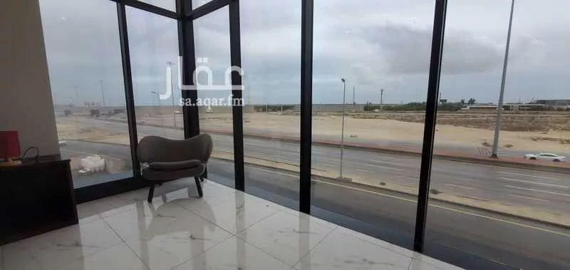 1750 sqm building in Al Nuzhah 5