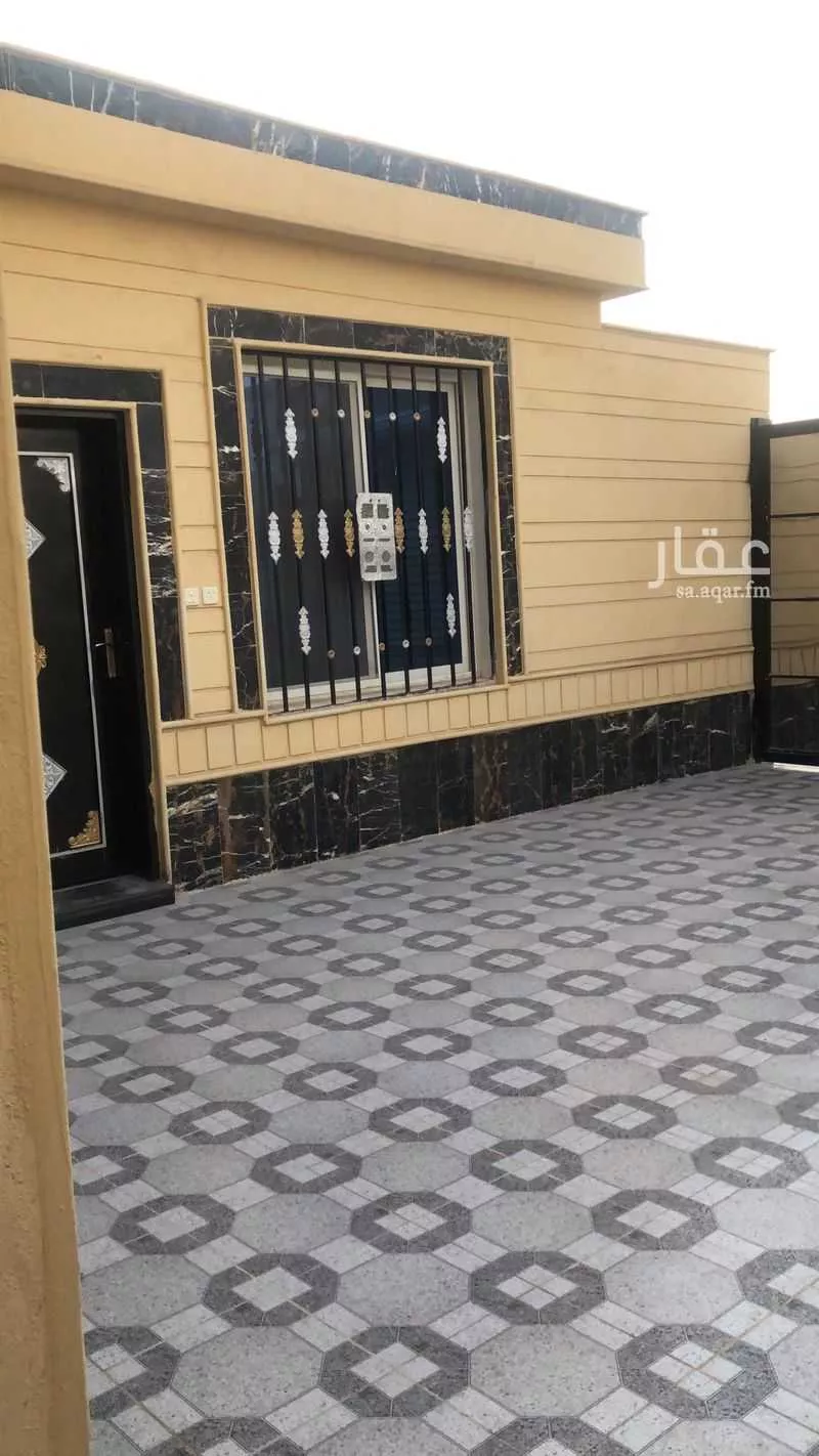 فيلا 7 غرف في العزيزية 2