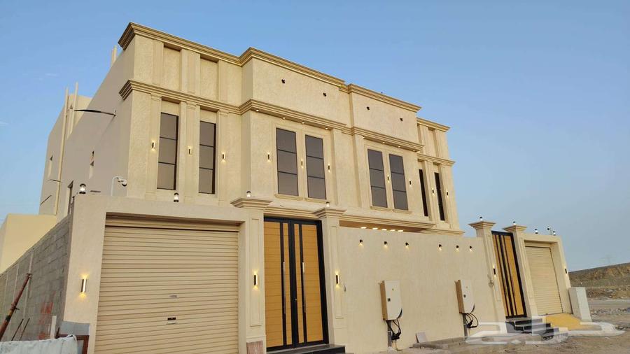 فيلا 6 غرف في الصفوة 2