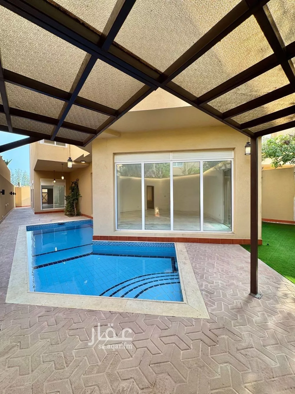 فيلا 5 غرف في المحمدية 11
