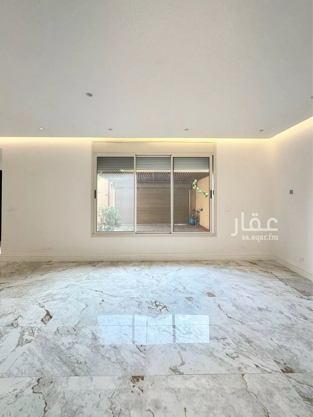 فيلا 5 غرف في المحمدية 13