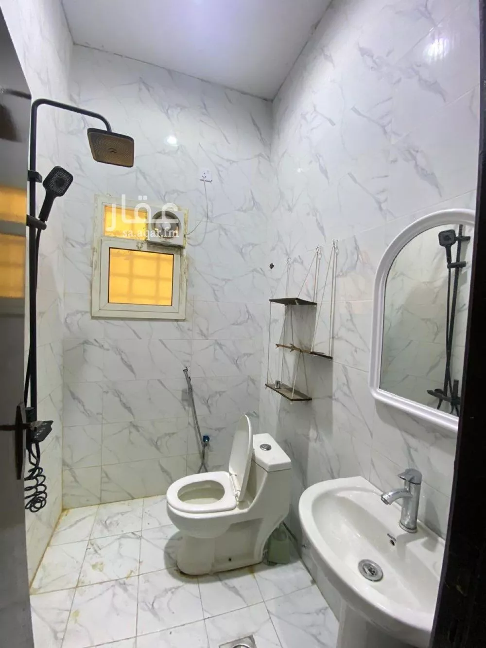 2 bedroom apartment in Al Wizarat 6