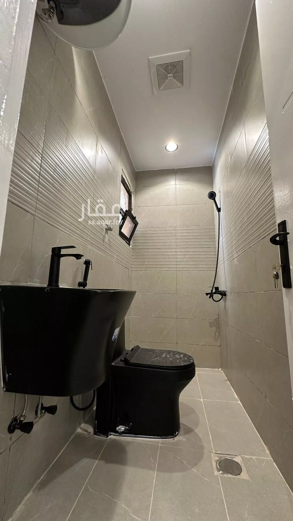 1 bedroom apartment in Al Malqa 6