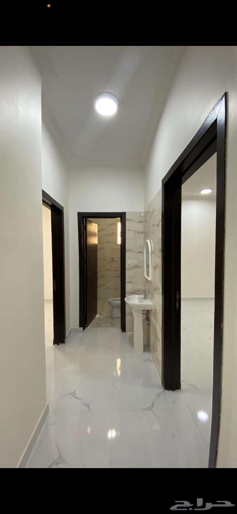 شقة 3 غرف في الرمال 3