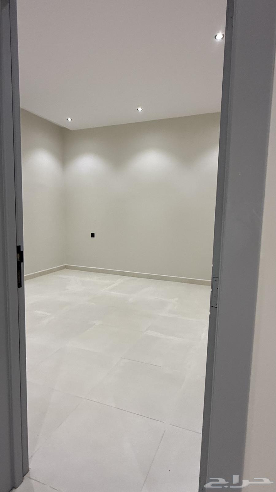 شقة 2 غرف في الخالدية 7