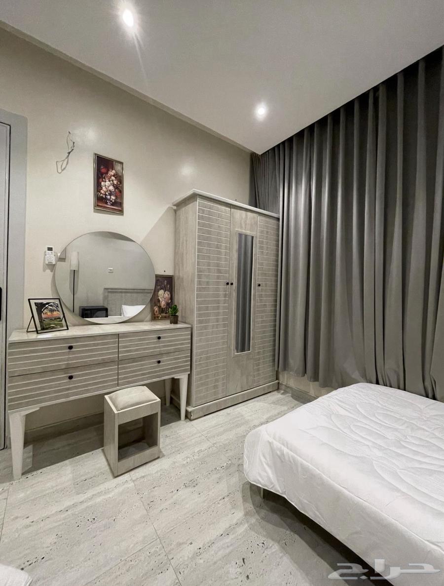 شقة 2 غرف في الرمال 7