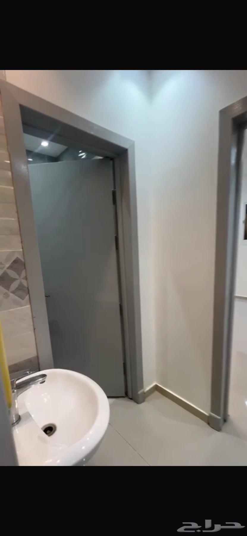 شقة 4 غرف في العوالي 4