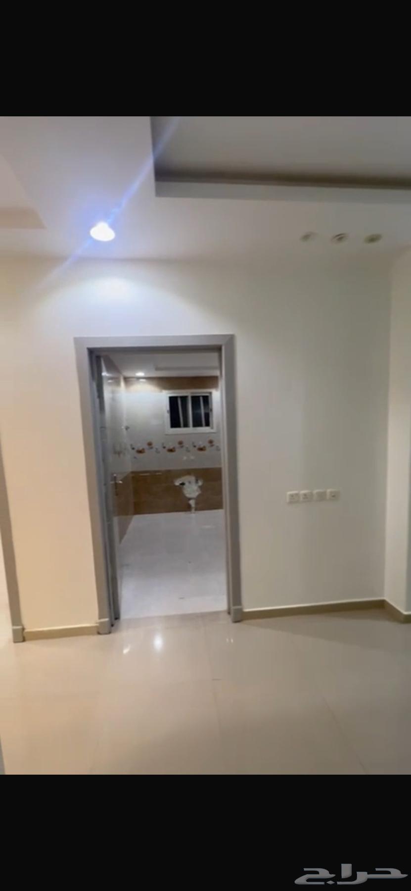 شقة 4 غرف في العوالي 6