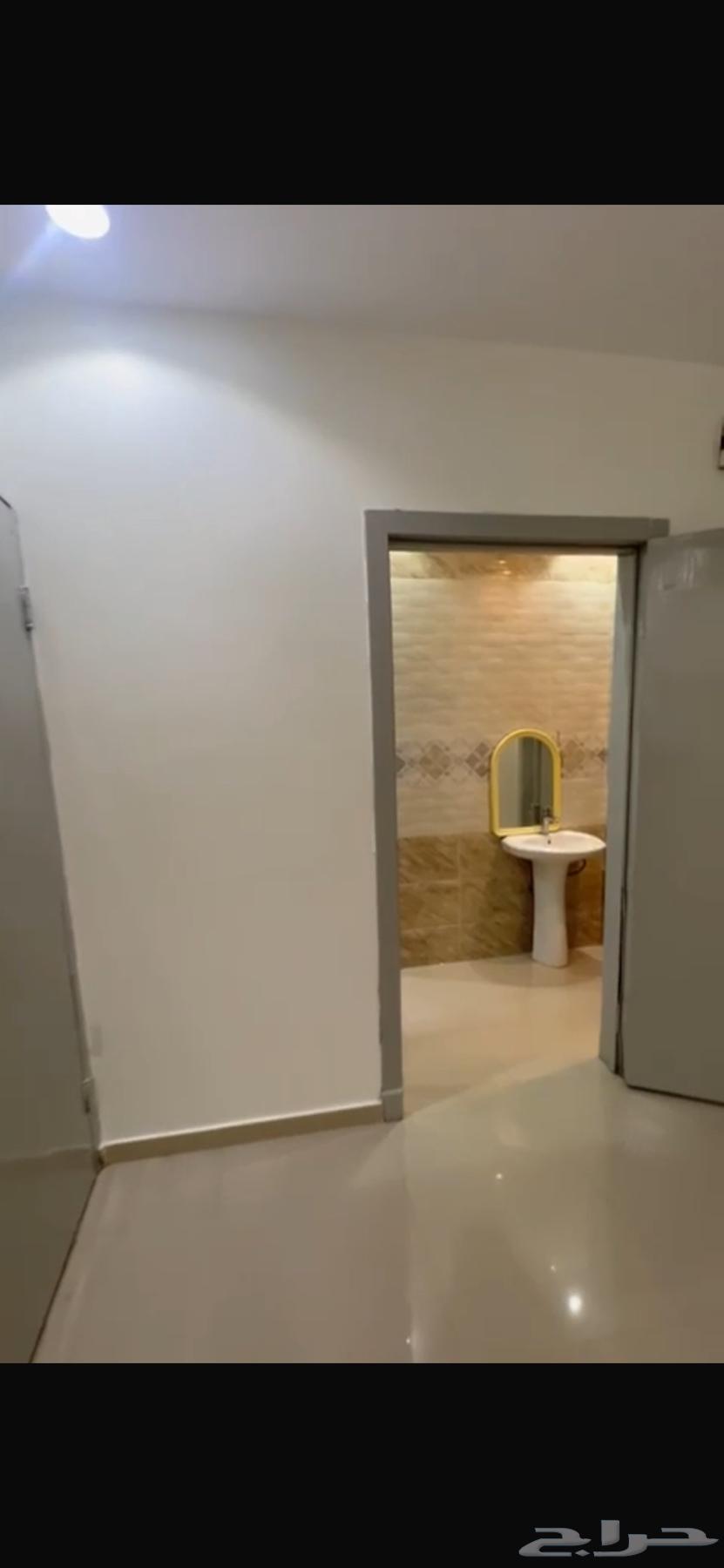 شقة 4 غرف في العوالي 7