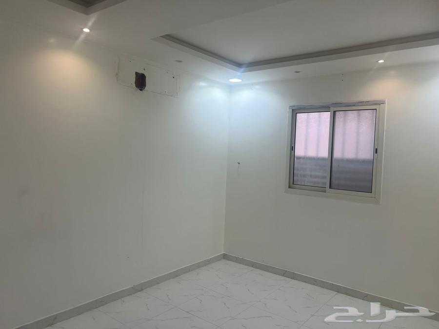 شقة 3 غرف في طويق 5