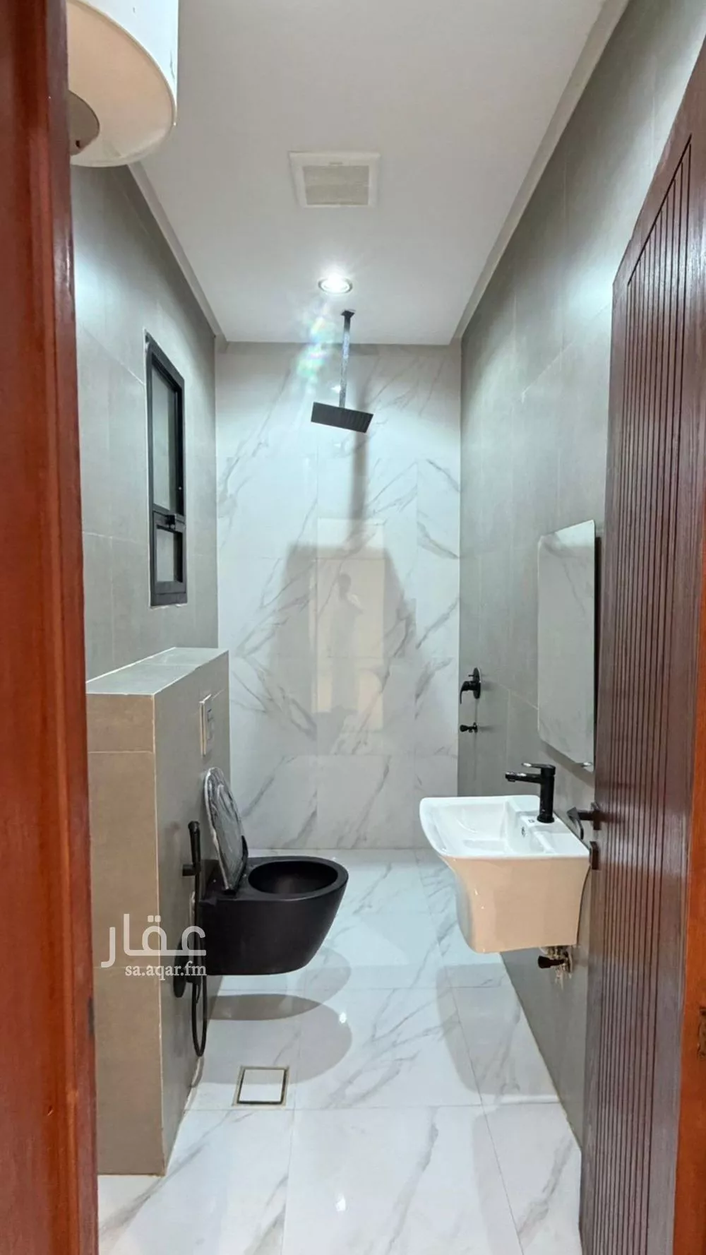 5 bedroom floor in Tuwaiq 7