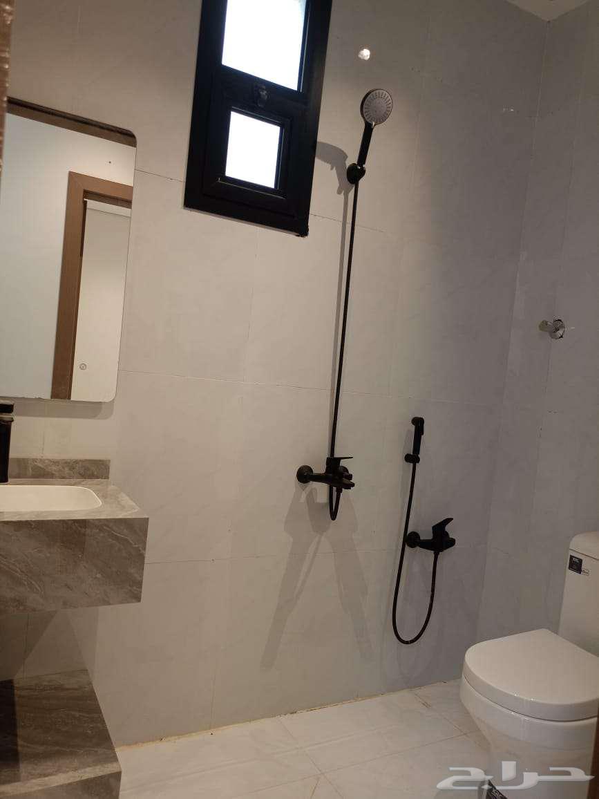 شقة 2 غرف في البيان 11