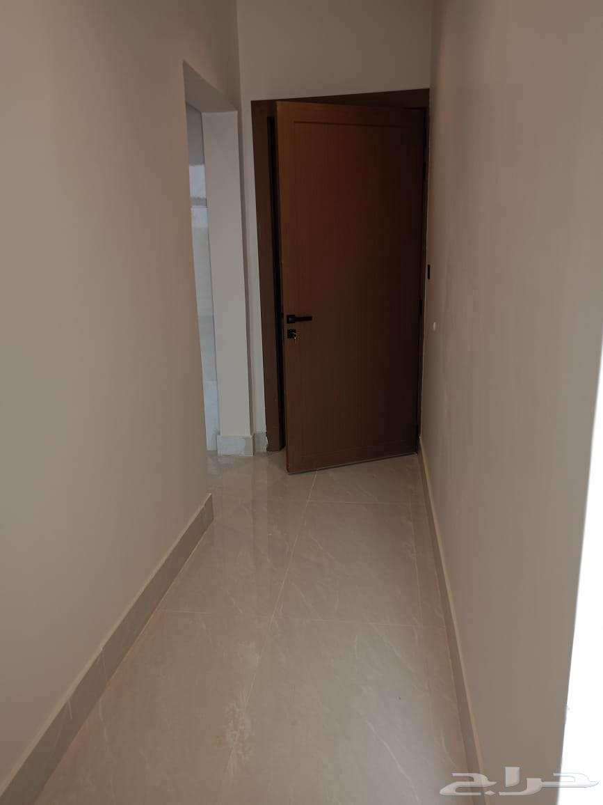 شقة 2 غرف في البيان 7