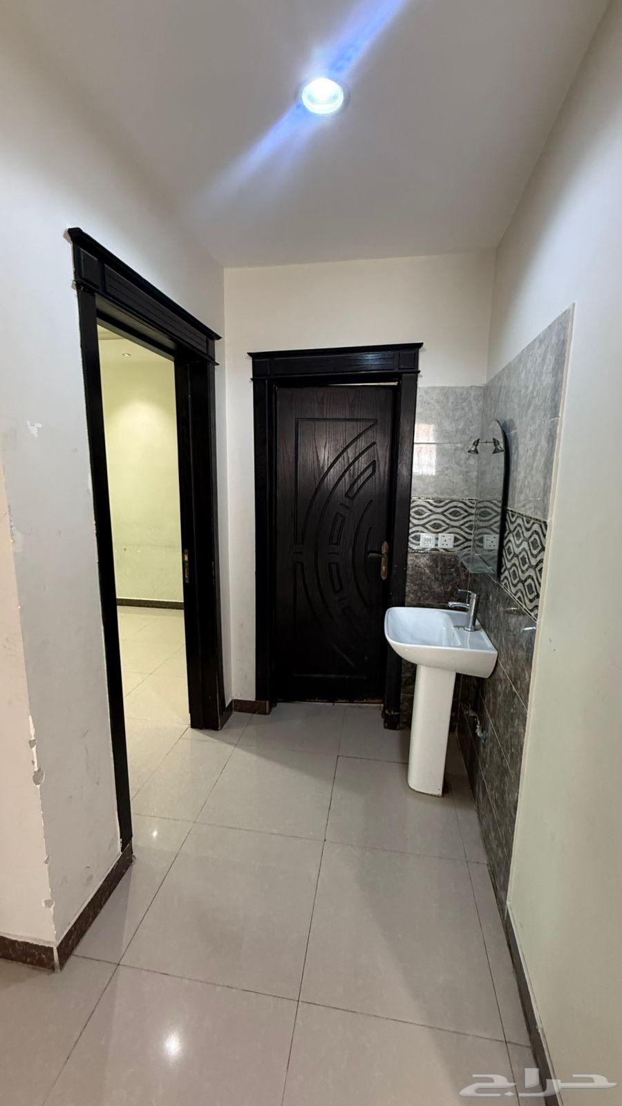 6 bedroom villa in Ad Dar Al Baida 3