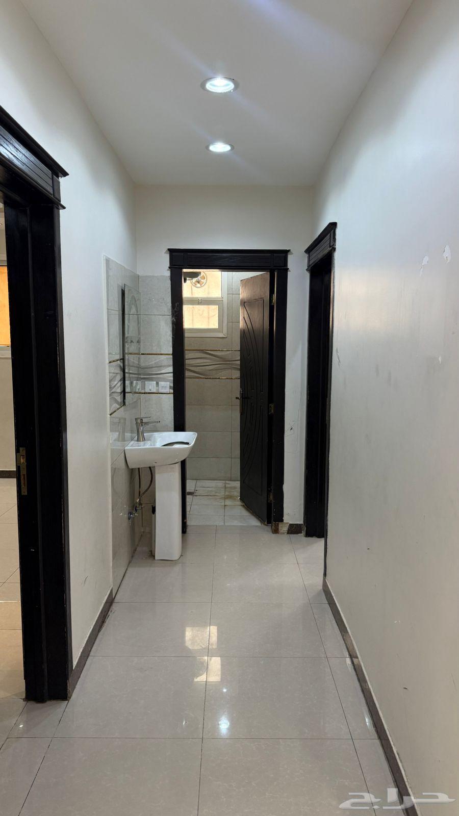 6 bedroom villa in Ad Dar Al Baida 5