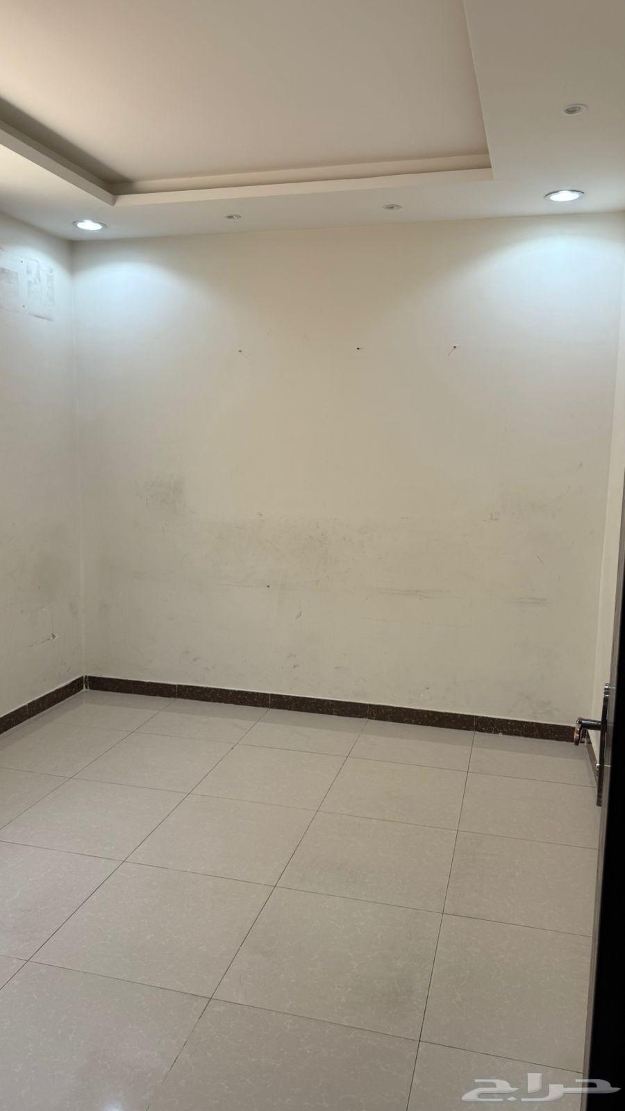 6 bedroom villa in Ad Dar Al Baida 7