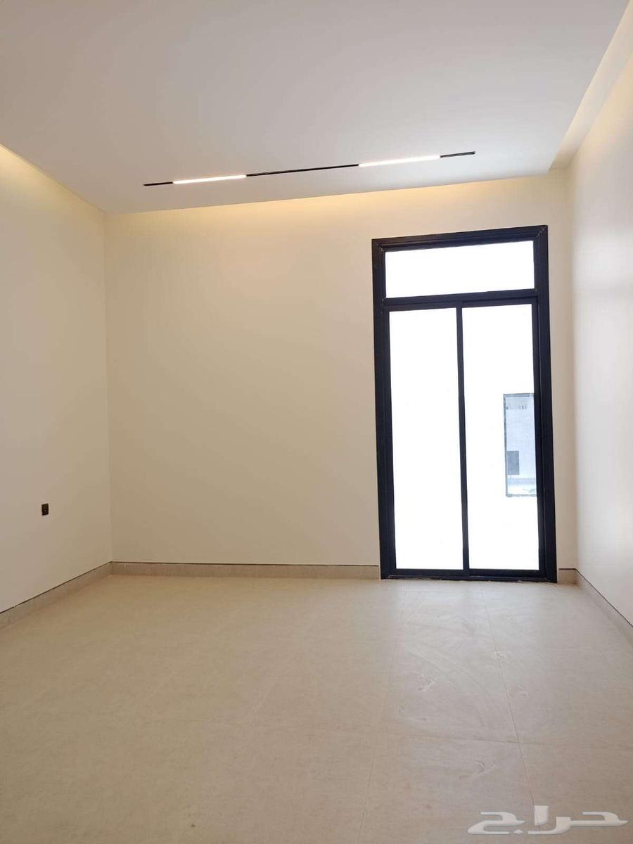 فيلا 3 غرف في الجنادرية 11