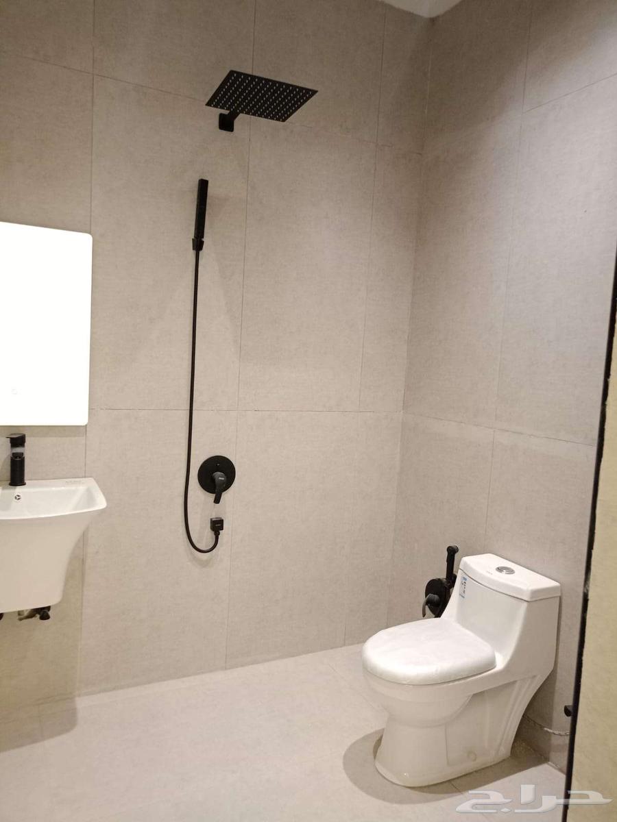 فيلا 3 غرف في الجنادرية 7