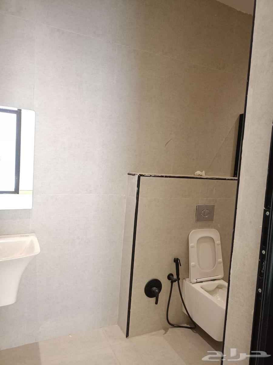 فيلا 3 غرف في الجنادرية 9