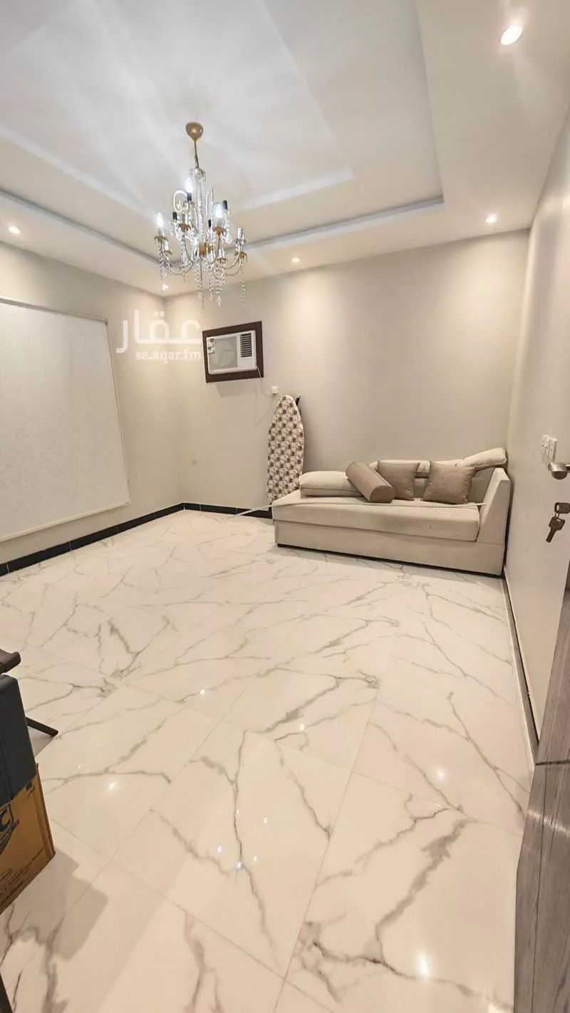 شقة 5 غرف في العزيزية 7