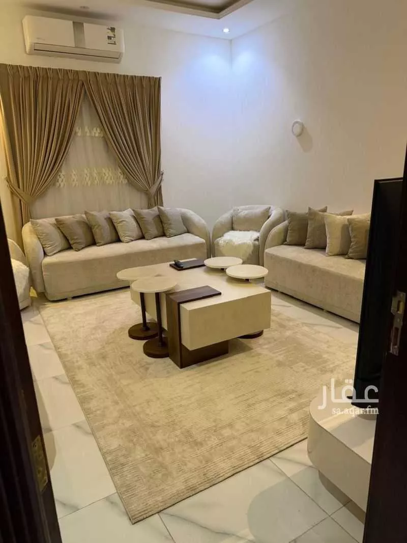 شقة 4 غرف في طيبة 3