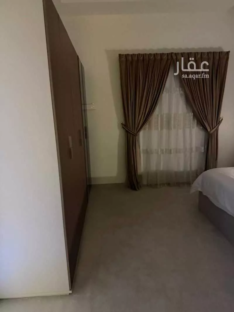 شقة 4 غرف في طيبة 7