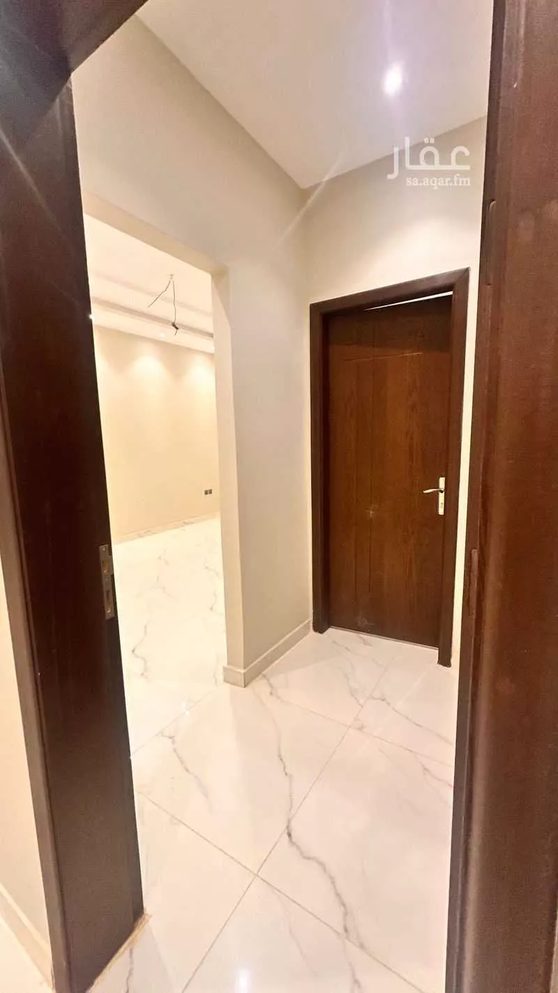 شقة 5 غرف في الفلاح 5