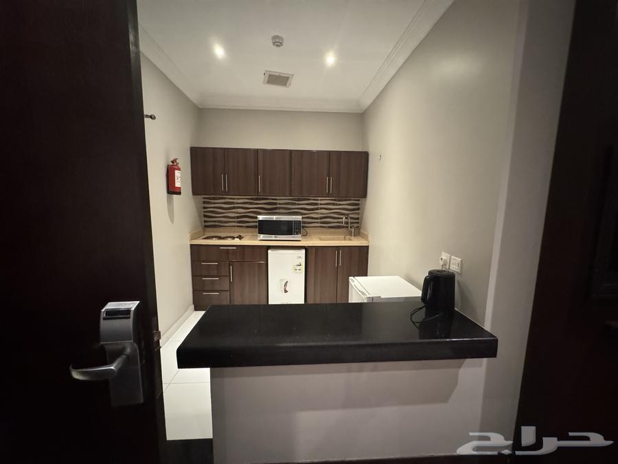 شقة 2 غرف في الحمدانية 11