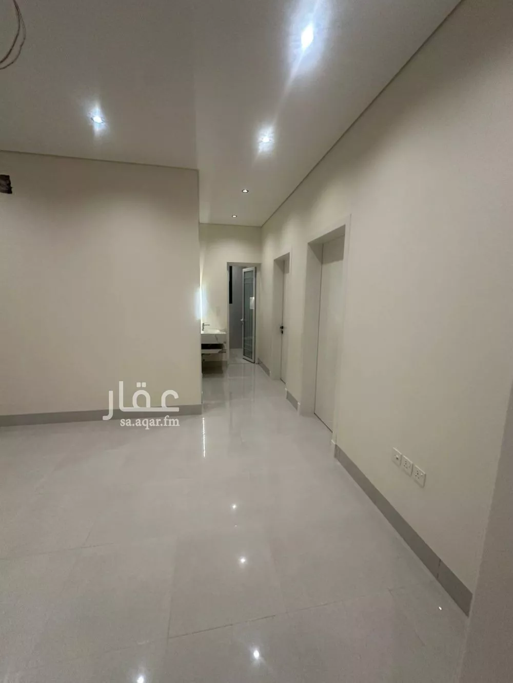 شقة 4 غرف في الشعلة 2