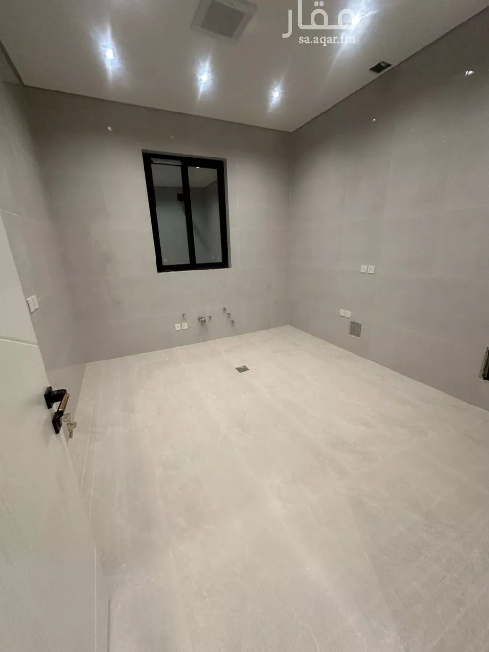 شقة 4 غرف في الشعلة 4