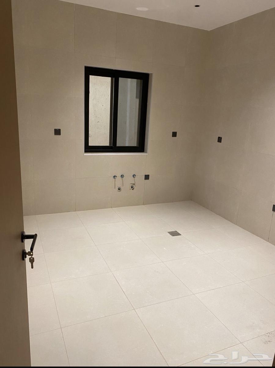 شقة 4 غرف في البوادي 7